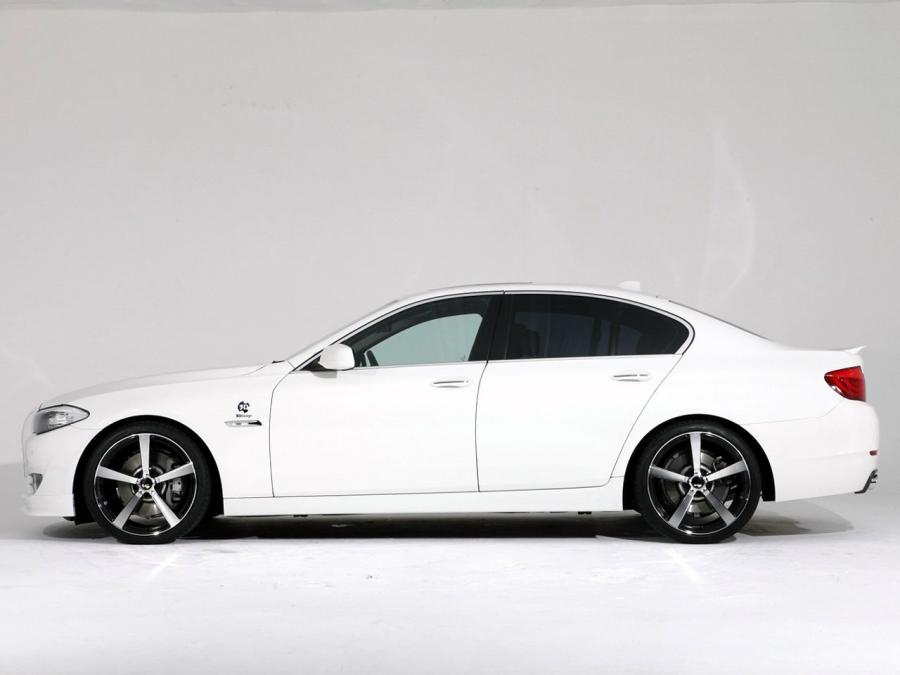  BMW 5-Series Sedan by 3D Design 2010 года  (фото 6 из 8)